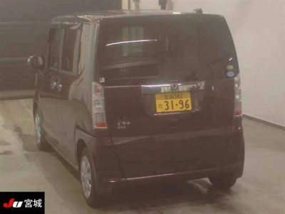 HONDA N BOX +