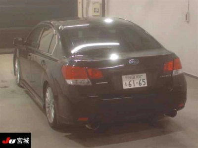 SUBARU LEGACY B4