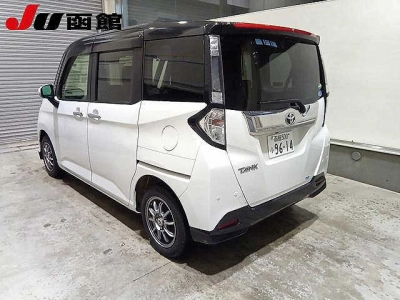 TOYOTA TANK