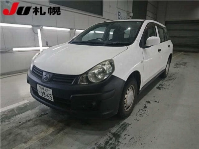NISSAN AD VAN