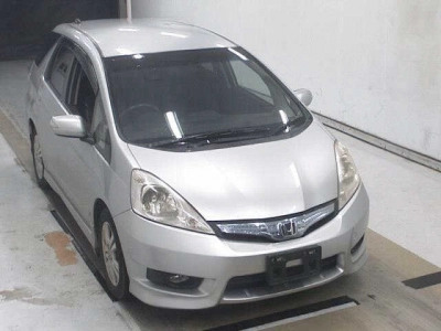 HONDA FIT SHUTTLE