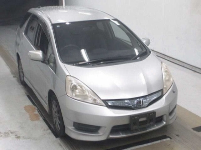HONDA FIT SHUTTLE
