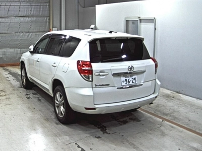 TOYOTA VANGUARD