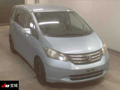 HONDA FREED