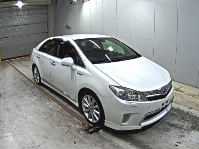 TOYOTA SAI