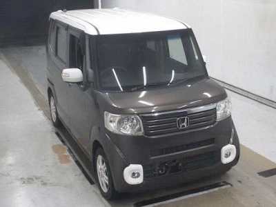 HONDA N BOX +
