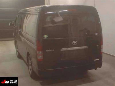TOYOTA HIACE WAGON