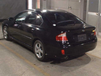 SUBARU LEGACY B4