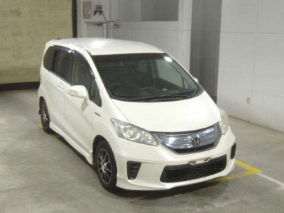 HONDA FREED