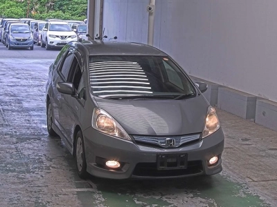 HONDA FIT SHUTTLE HYBRID