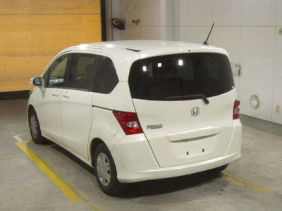 HONDA FREED
