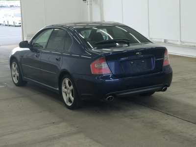 SUBARU LEGACY B4