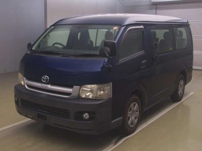 TOYOTA HIACE WAGON