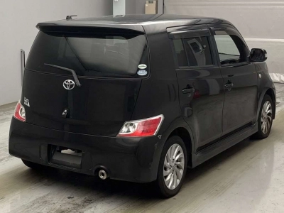 TOYOTA BB
