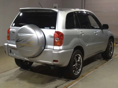 TOYOTA RAV4 L