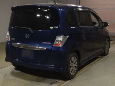 HONDA FREED HYBRID