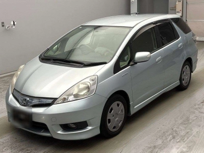 HONDA FIT SHUTTLE HYBRID
