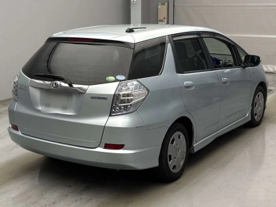 HONDA FIT SHUTTLE HYBRID