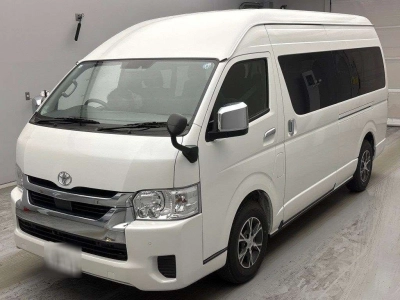 TOYOTA HIACE WAGON