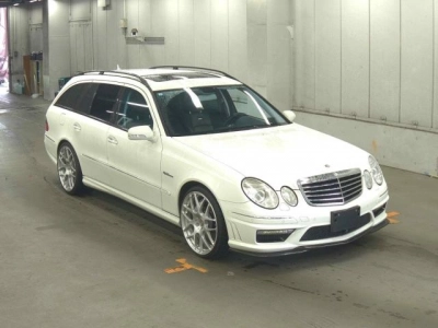 MERCEDES BENZ AMG E CLASS STATION WAGON