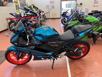 Yamaha YZF-R3 ABS