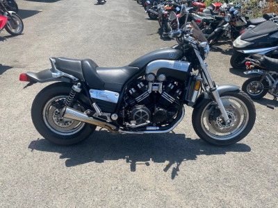 Yamaha V-MAX