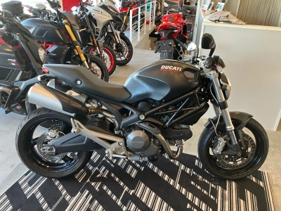 Ducati  DUCATI  MONSTAR 696