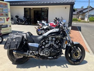 Yamaha V-MAX
