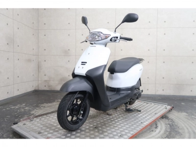 Honda  TACT  BASIC 