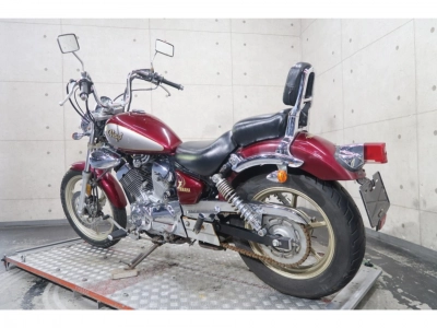 Yamaha VIRAGO 125