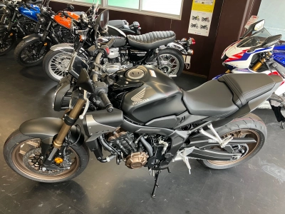 Honda CB650R E-CLUTCH