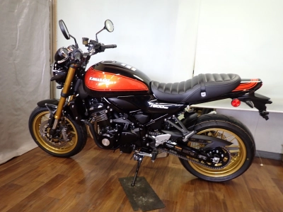 Kawasaki Z900RS SE