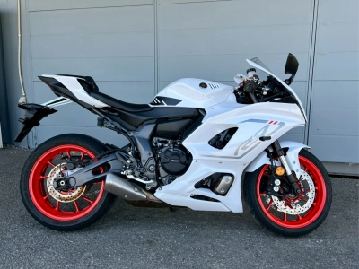 Yamaha YZF-R7