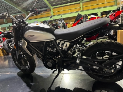 Ducati  DUCATI  SCRAMBLER  ICON 