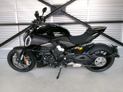 Ducati  DUCATI  DIAVEL V4