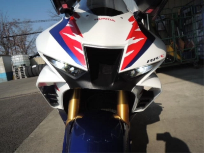 Honda CBR1000RR-R FB SP