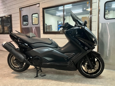 Yamaha T-MAX530ABS IRON MAX