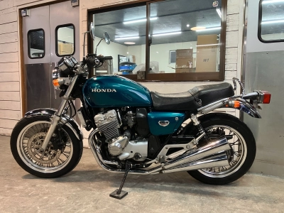 Honda CB400