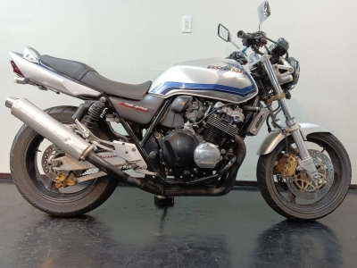 Honda CB400SFV-1