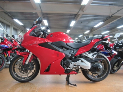 Honda VFR800F
