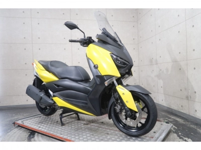 Yamaha XMAX