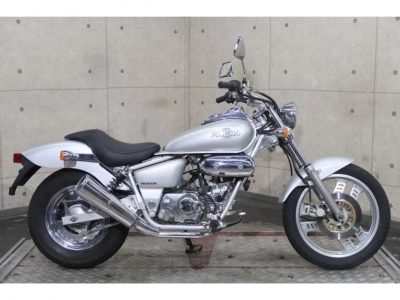 Honda MAGNA 50