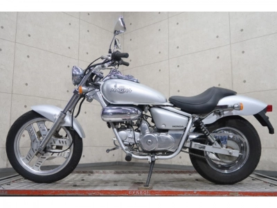 Honda MAGNA 50