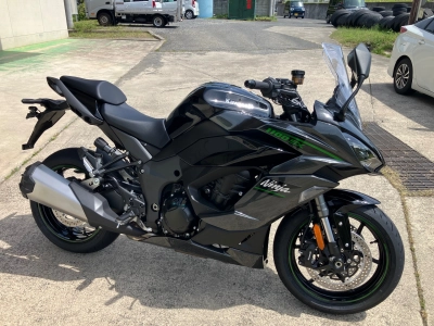 Kawasaki Ninja 1100SX
