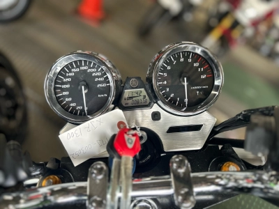 Yamaha XJR1300