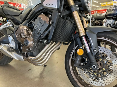 Honda CB650R E-CLUTCH