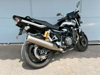Yamaha XJR1300