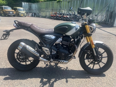 Triumph  TRIUMPH  SCRAMBLER 400X