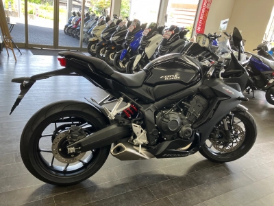 Honda CBR650R