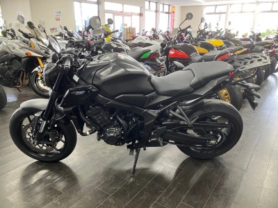 Honda CB650R